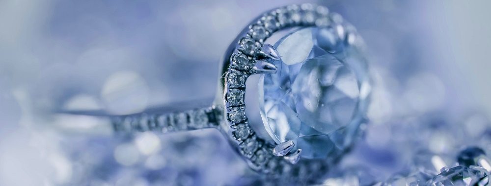 Flambée des prix des diamants de couleur exceptionnels