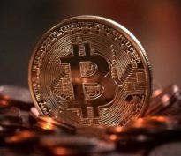 Le bitcoin adoubé à Wall Street : quelles conséquences pour le monde des cryptos?