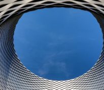 Les marchés se tendent mais le crédit reste attractif