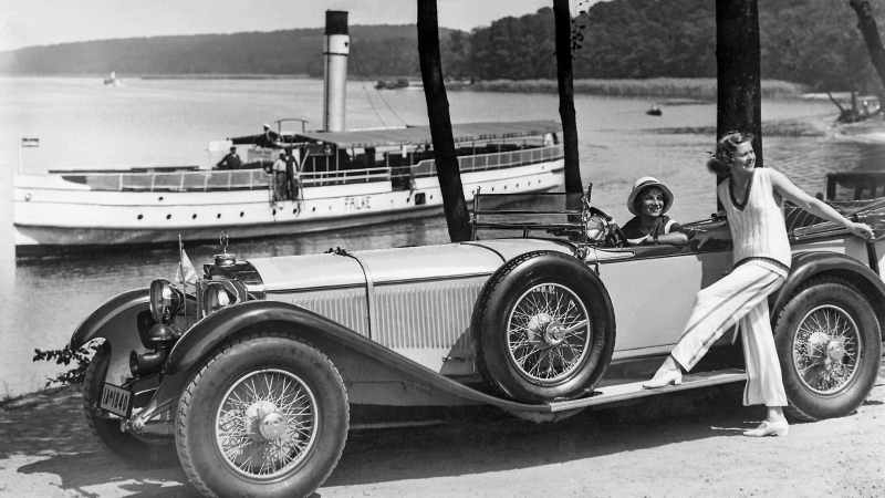2024.10.25.1 Mercedes droit Mercees - model ss-tourenwagen-13160-w1920xh1080-cutout