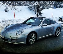 Une jument avec des pneus d’hiver (Porsche 997 – 2011)
