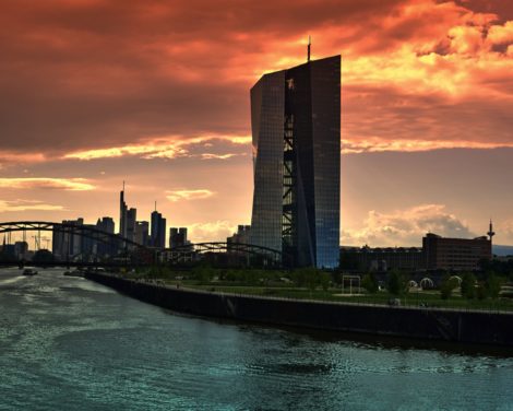 Contraints d’attendre