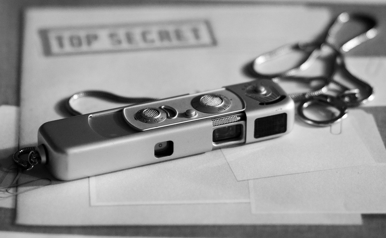 Un accord secret et beaucoup de conditionnel pour commencer la semaine – 25 mars 2025