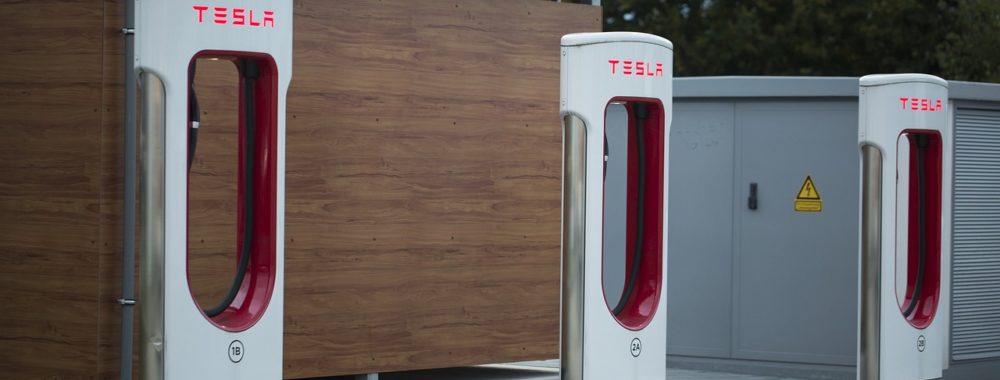 Et si on montait les taux ? Et si Tesla allait à 2’000$ ?